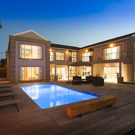 גונובי The Edge Boutique Bed And Breakfast מראה חיצוני תמונה